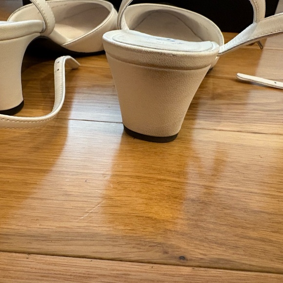 Black and White Chanel Pumps With Wraparound Ankle Strap (Size 39.5) - Picture 9 of 10